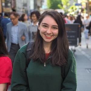 Meet your Posher, Anna